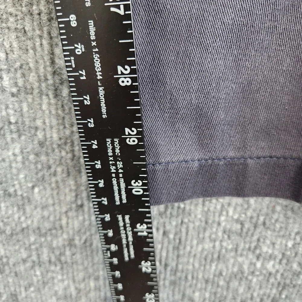 Vintage Tommy Hilfiger Chino Pants Crest Logo Pleated Mens 38x32 Blue Twill